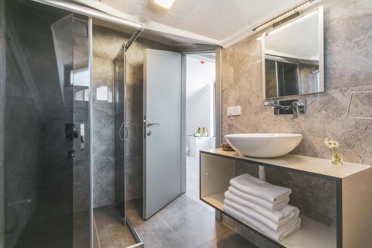 אולודניץ Monastery Suites Hotel (Adults Only) מראה חיצוני תמונה