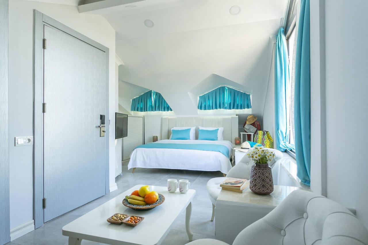 אולודניץ Monastery Suites Hotel (Adults Only) מראה חיצוני תמונה