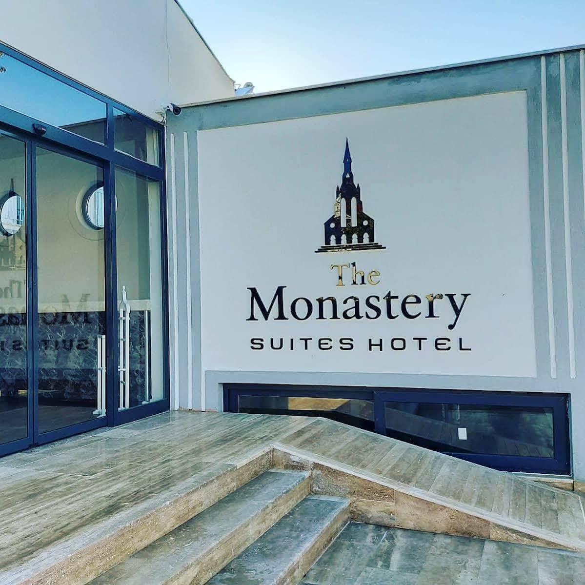 אולודניץ Monastery Suites Hotel (Adults Only) מראה חיצוני תמונה