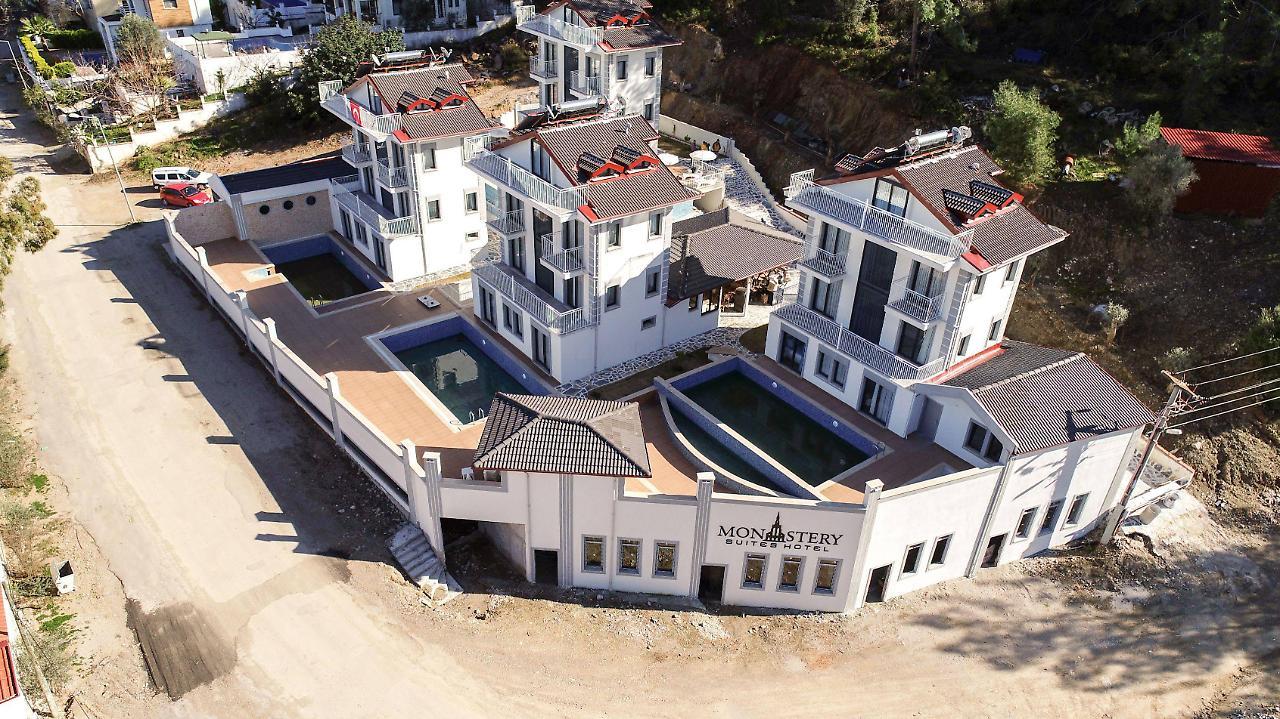 אולודניץ Monastery Suites Hotel (Adults Only) מראה חיצוני תמונה